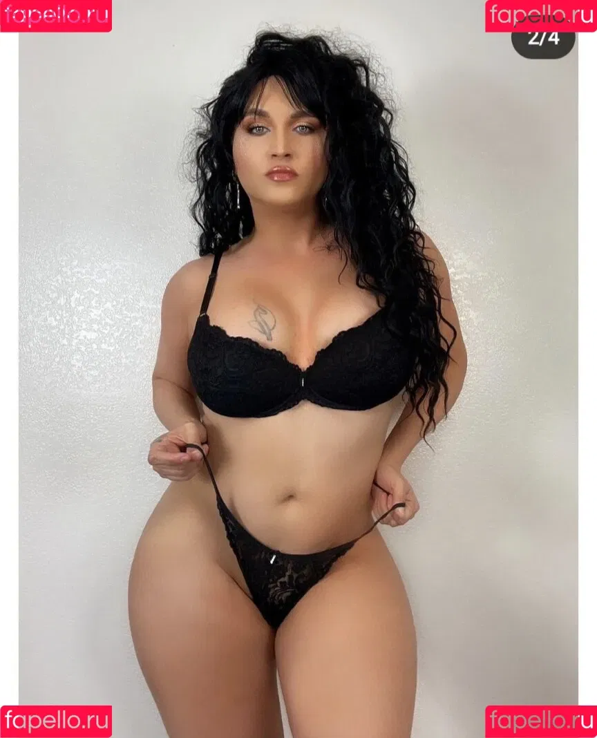 Brazilianhoneyy / Natasha / boricuahoneyy Onlyfans Photo Gallery 