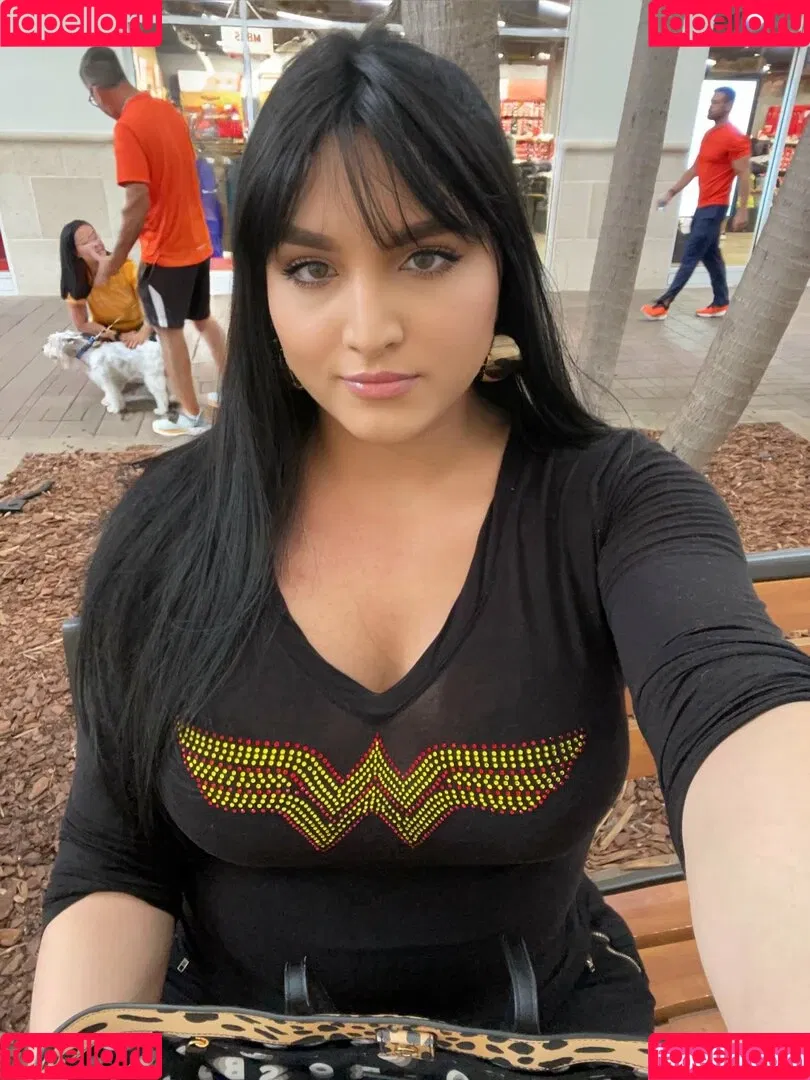 Brazilianhoneyy / Natasha / boricuahoneyy Onlyfans Photo Gallery 