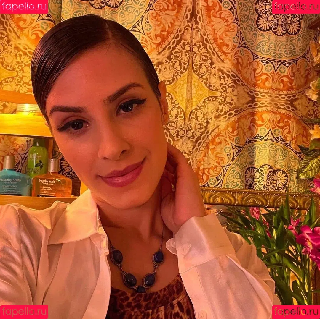 Irma La Dulce / IrmaLaDulce / https: / irma_la_dulce_asmr Onlyfans Photo Gallery 
