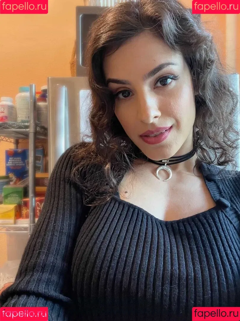 Irma La Dulce / IrmaLaDulce / https: / irma_la_dulce_asmr Onlyfans Photo Gallery 
