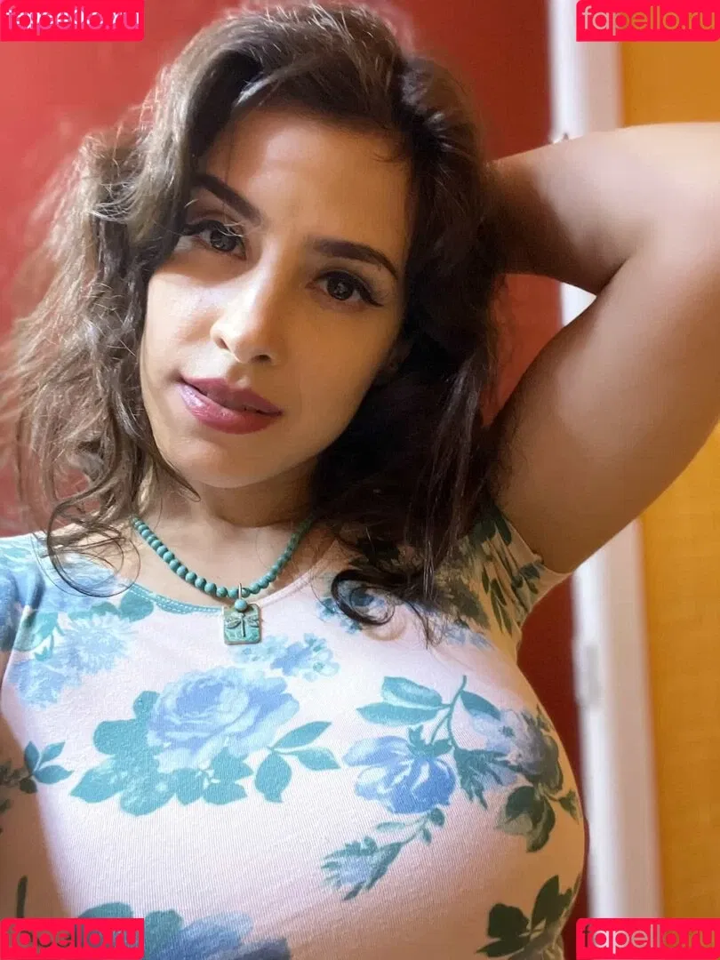 Irma La Dulce / IrmaLaDulce / https: / irma_la_dulce_asmr Onlyfans Photo Gallery 