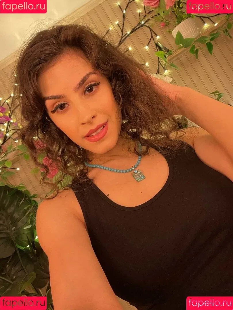 Irma La Dulce / IrmaLaDulce / https: / irma_la_dulce_asmr Onlyfans Photo Gallery 