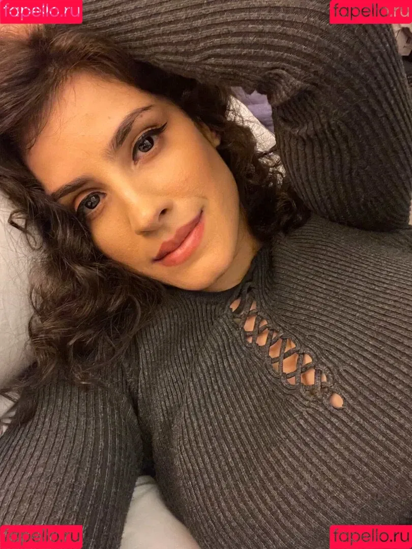 Irma La Dulce / IrmaLaDulce / https: / irma_la_dulce_asmr Onlyfans Photo Gallery 