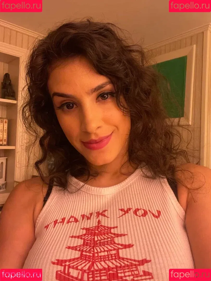 Irma La Dulce / IrmaLaDulce / https: / irma_la_dulce_asmr Onlyfans Photo Gallery 