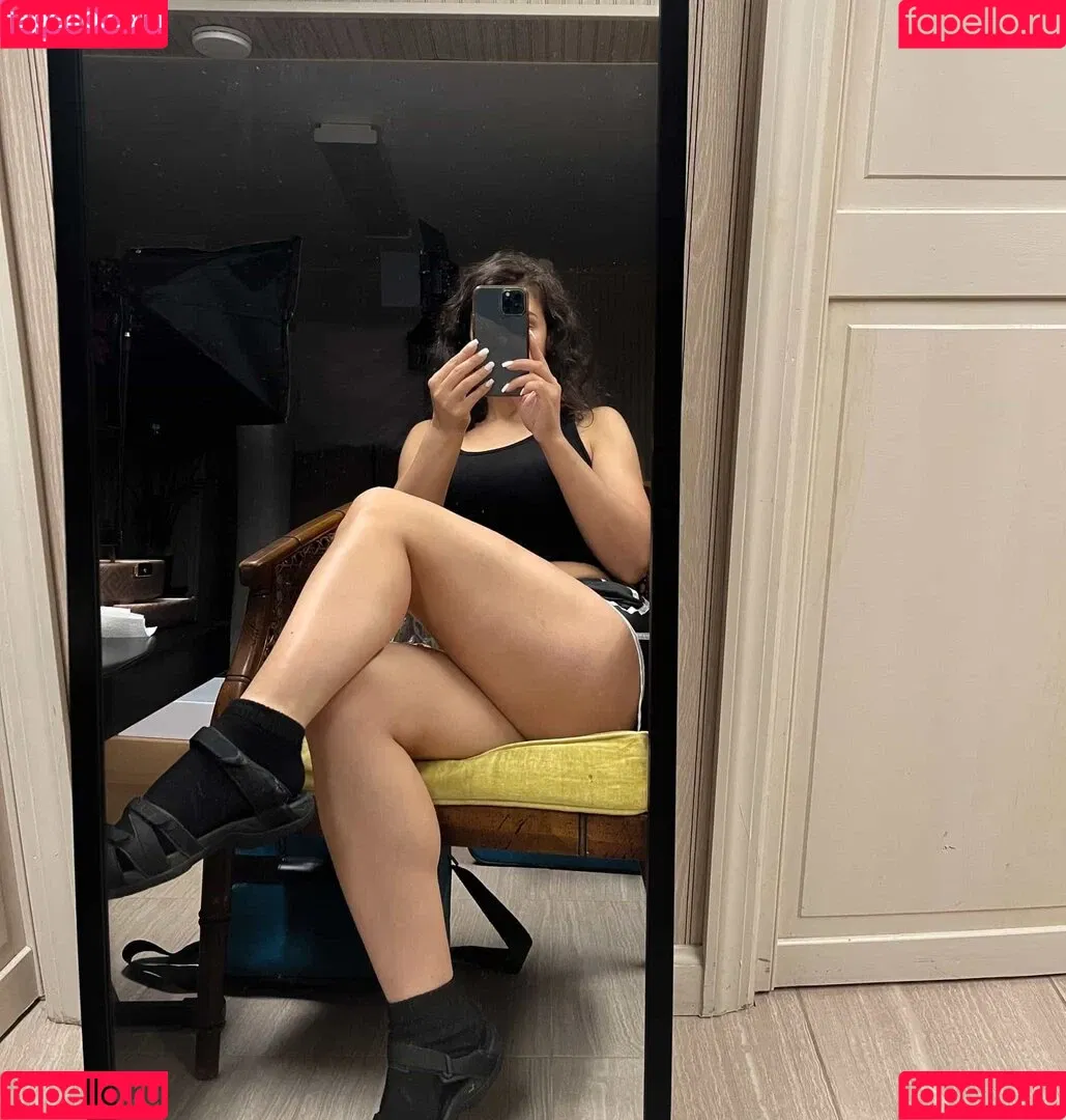 Irma La Dulce / IrmaLaDulce / https: / irma_la_dulce_asmr Onlyfans Photo Gallery 