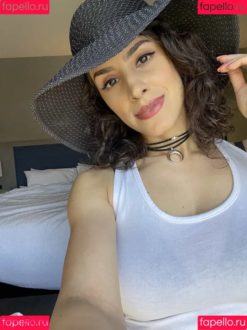 Irma La Dulce / IrmaLaDulce / https: / irma_la_dulce_asmr Onlyfans Photo Gallery 