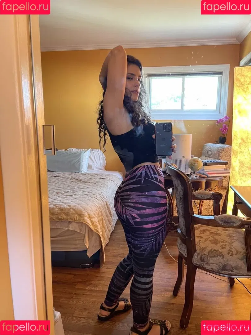 Irma La Dulce / IrmaLaDulce / https: / irma_la_dulce_asmr Onlyfans Photo Gallery 