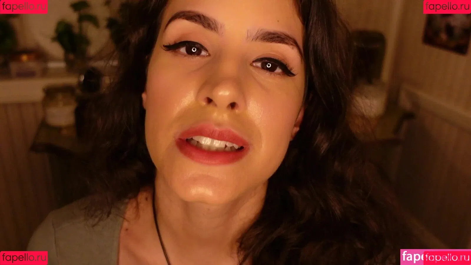 Irma La Dulce / IrmaLaDulce / https: / irma_la_dulce_asmr Onlyfans Photo Gallery 