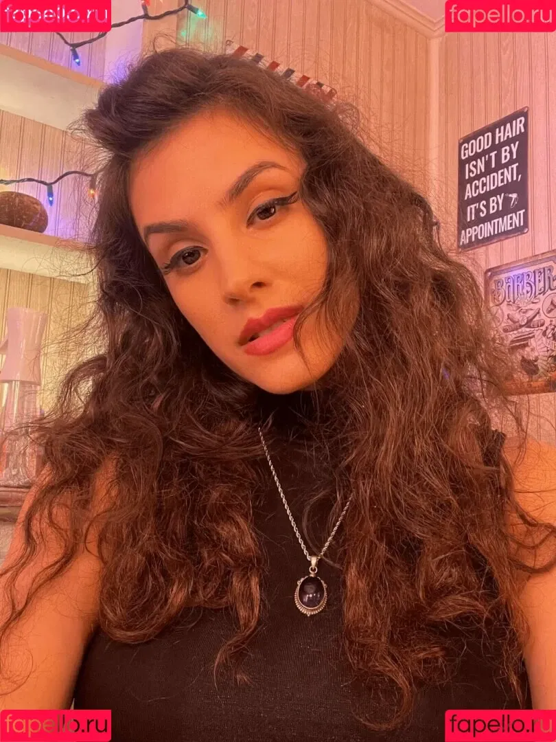 Irma La Dulce / IrmaLaDulce / https: / irma_la_dulce_asmr Onlyfans Photo Gallery 