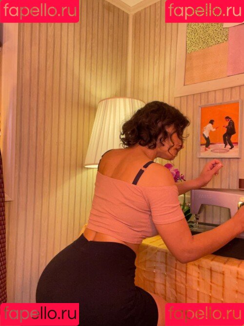 Irma La Dulce / IrmaLaDulce / https: / irma_la_dulce_asmr Onlyfans Photo Gallery 