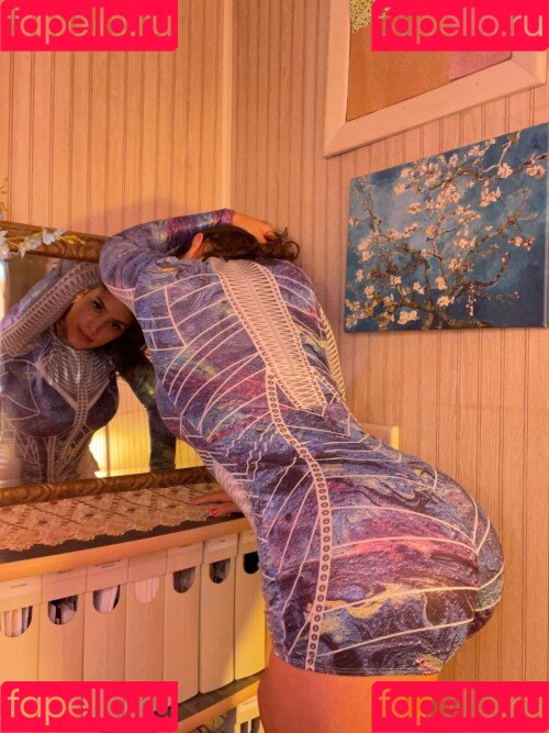 Irma La Dulce / IrmaLaDulce / https: / irma_la_dulce_asmr Onlyfans Photo Gallery 