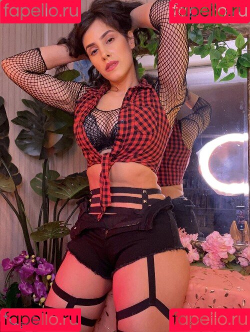 Irma La Dulce / IrmaLaDulce / https: / irma_la_dulce_asmr Onlyfans Photo Gallery 