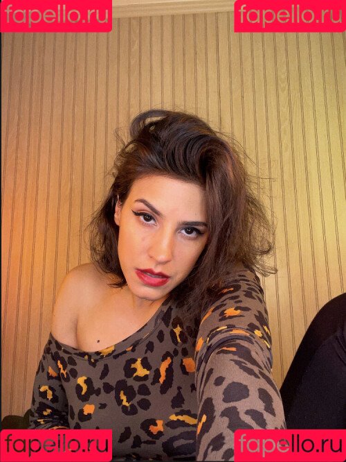 Irma La Dulce / IrmaLaDulce / https: / irma_la_dulce_asmr Onlyfans Photo Gallery 