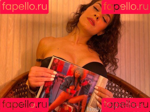 Irma La Dulce / IrmaLaDulce / https: / irma_la_dulce_asmr Onlyfans Photo Gallery 