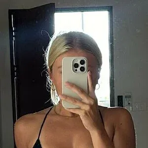 gimgyrl / gimgyrlfree Onlyfans Photo Gallery 