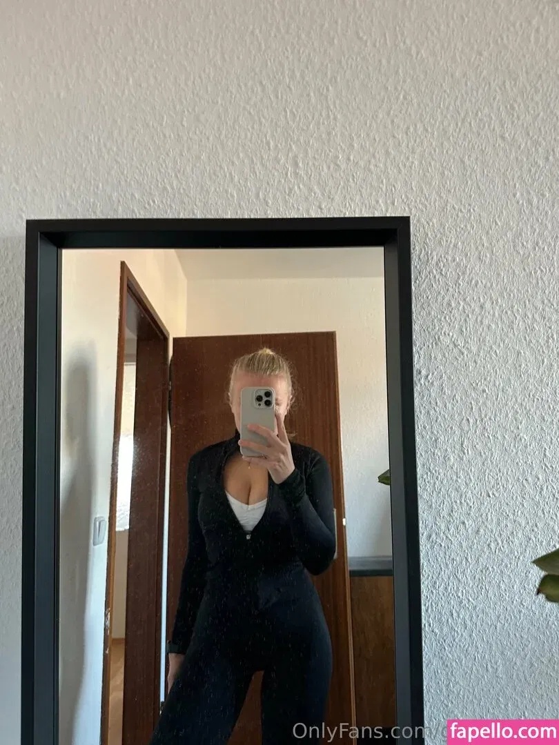 gimgyrl / gimgyrlfree Onlyfans Photo Gallery 