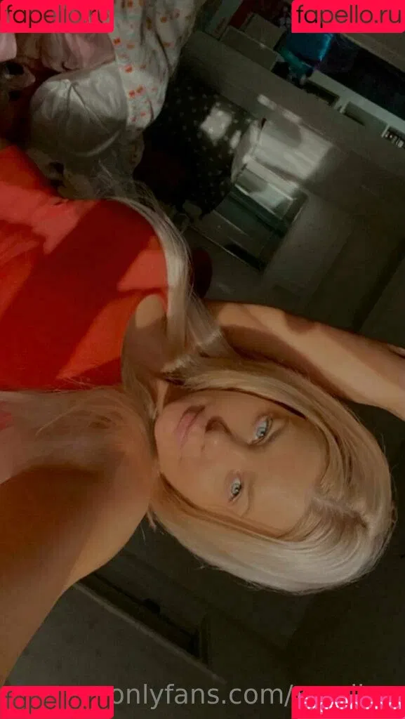 Riley Steele / rileyxinsta / xxxRiley Onlyfans Photo Gallery 