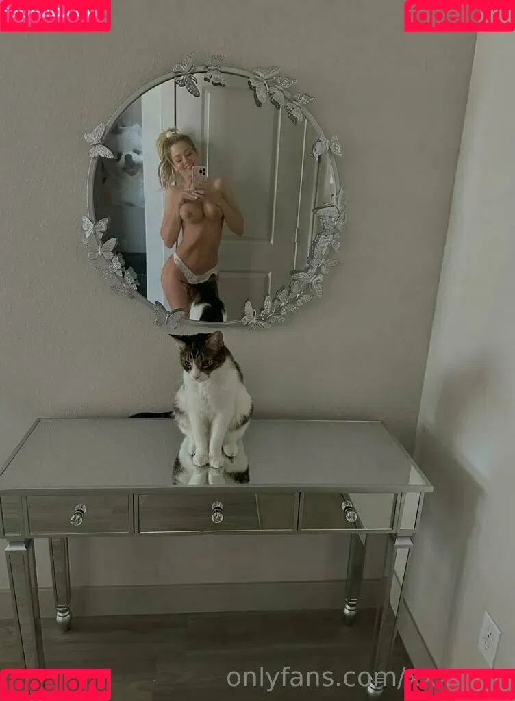 Riley Steele / rileyxinsta / xxxRiley Onlyfans Photo Gallery 