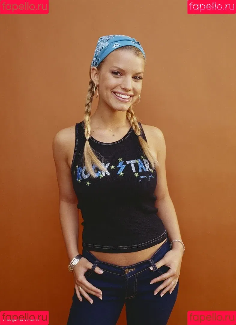 52529184 / Jessica Simpson / JessicaSimpson Onlyfans Photo Gallery 