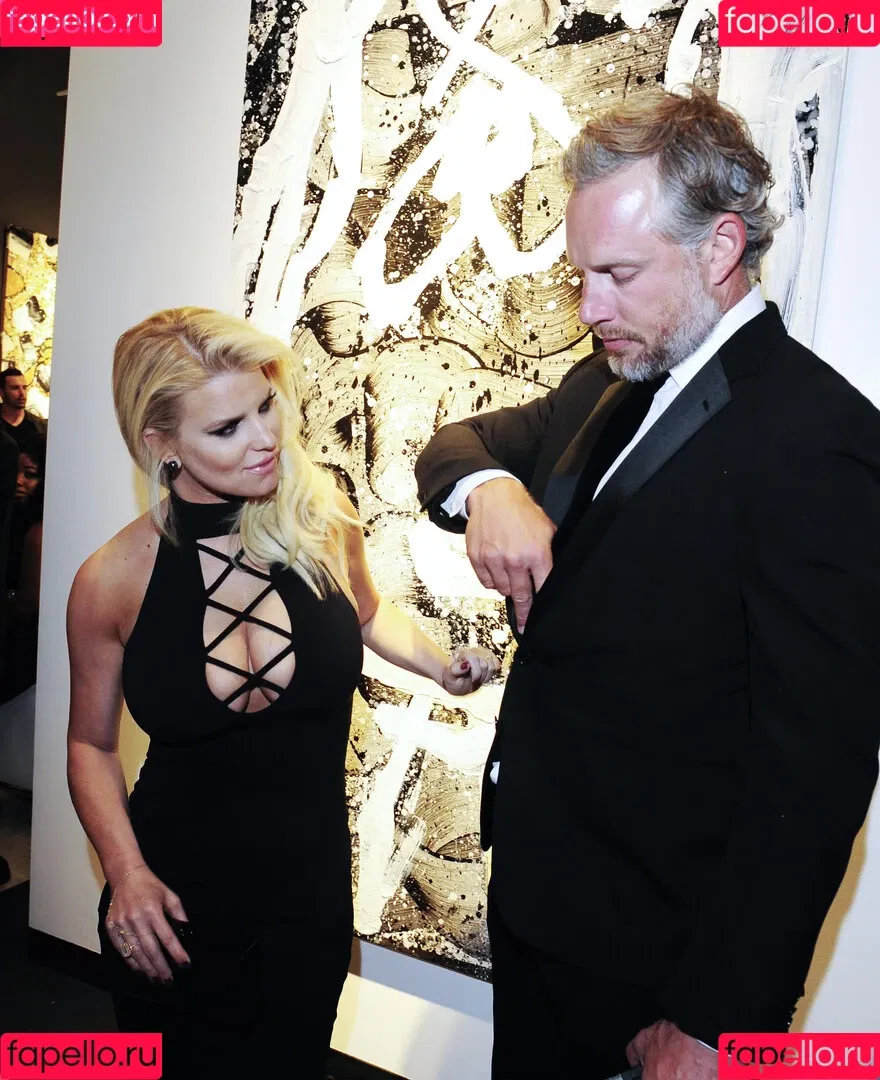 52529184 / Jessica Simpson / JessicaSimpson Onlyfans Photo Gallery 