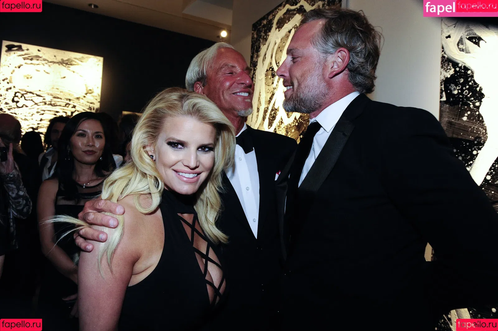 52529184 / Jessica Simpson / JessicaSimpson Onlyfans Photo Gallery 