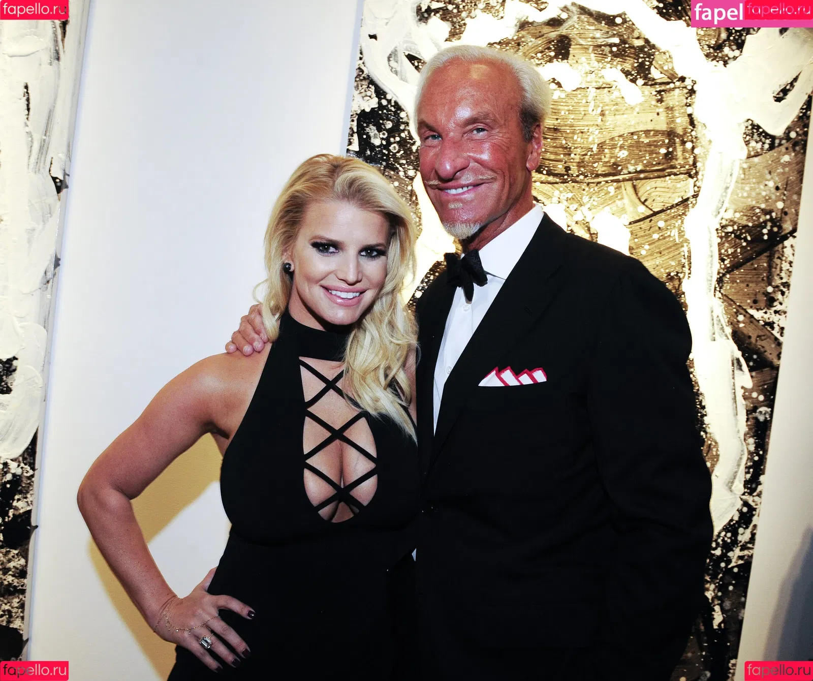 52529184 / Jessica Simpson / JessicaSimpson Onlyfans Photo Gallery 