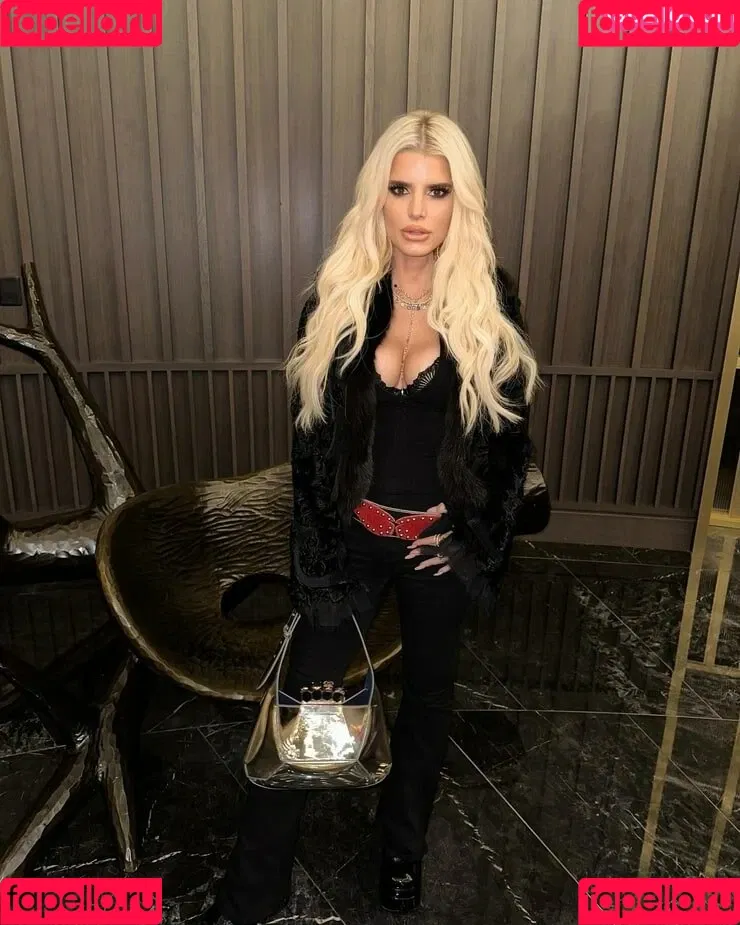 52529184 / Jessica Simpson / JessicaSimpson Onlyfans Photo Gallery 