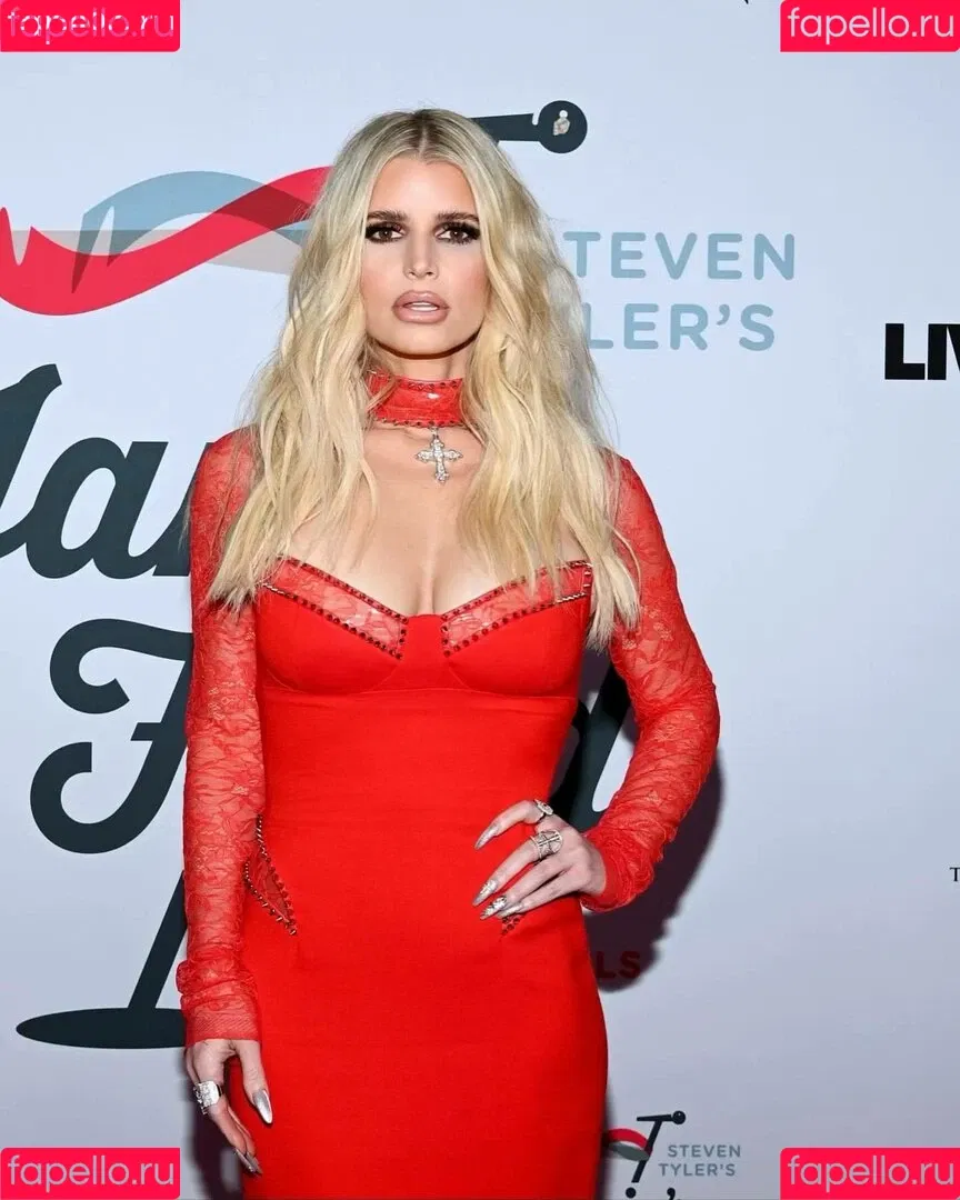 52529184 / Jessica Simpson / JessicaSimpson Onlyfans Photo Gallery 