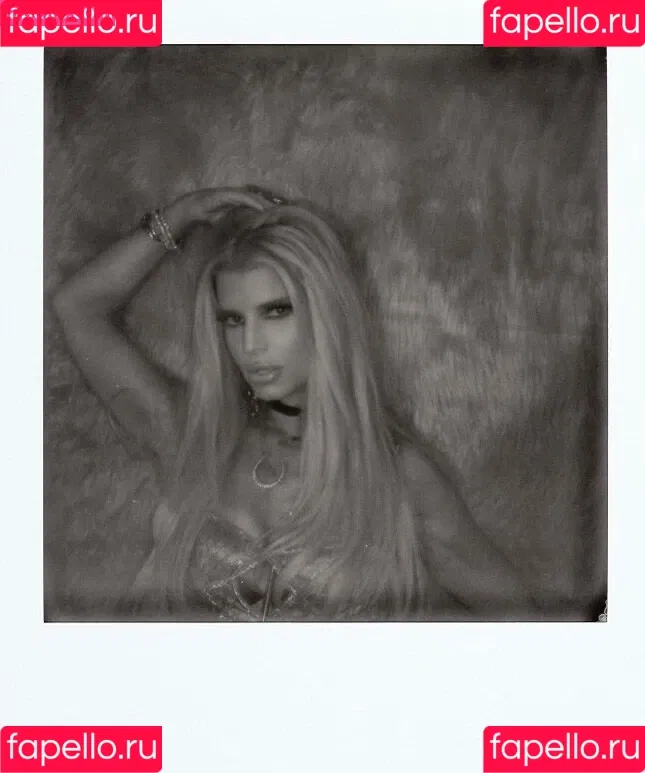 52529184 / Jessica Simpson / JessicaSimpson Onlyfans Photo Gallery 