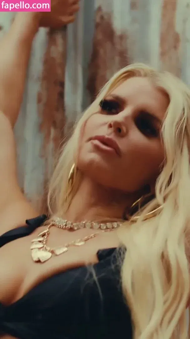 52529184 / Jessica Simpson / JessicaSimpson Onlyfans Photo Gallery 