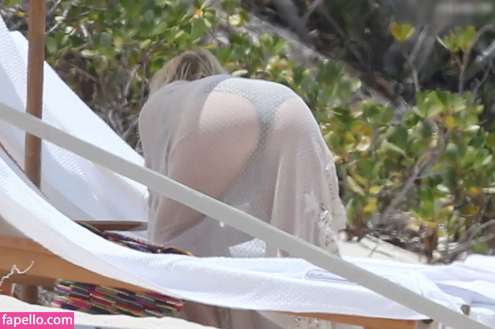 52529184 / Jessica Simpson / JessicaSimpson Onlyfans Photo Gallery 