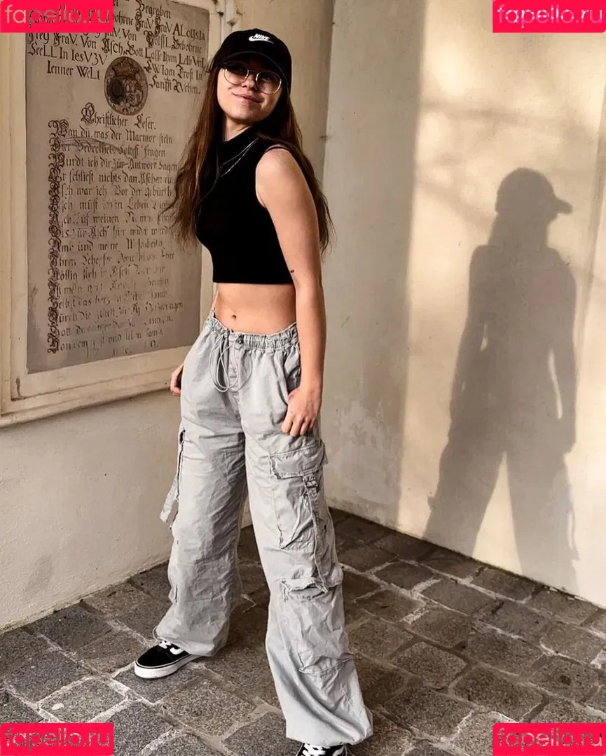 Anna Kauer / anna_kauer Onlyfans Photo Gallery 