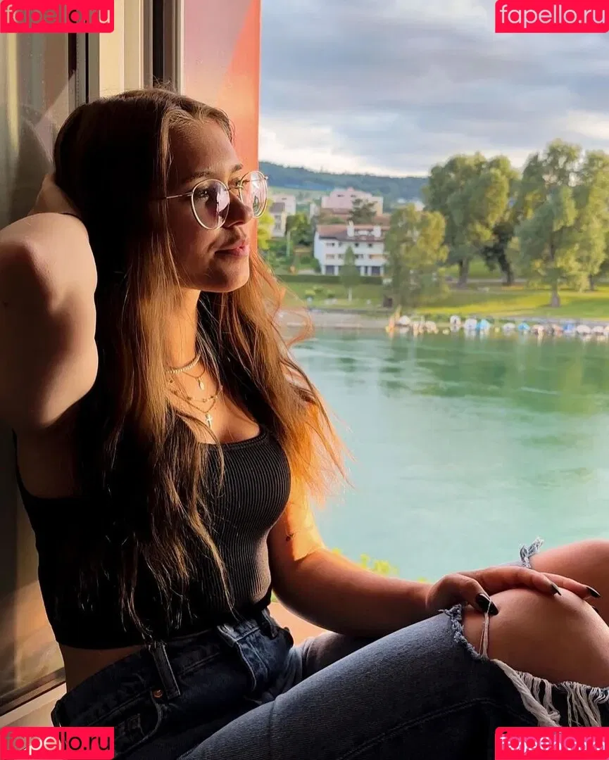 Anna Kauer / anna_kauer Onlyfans Photo Gallery 