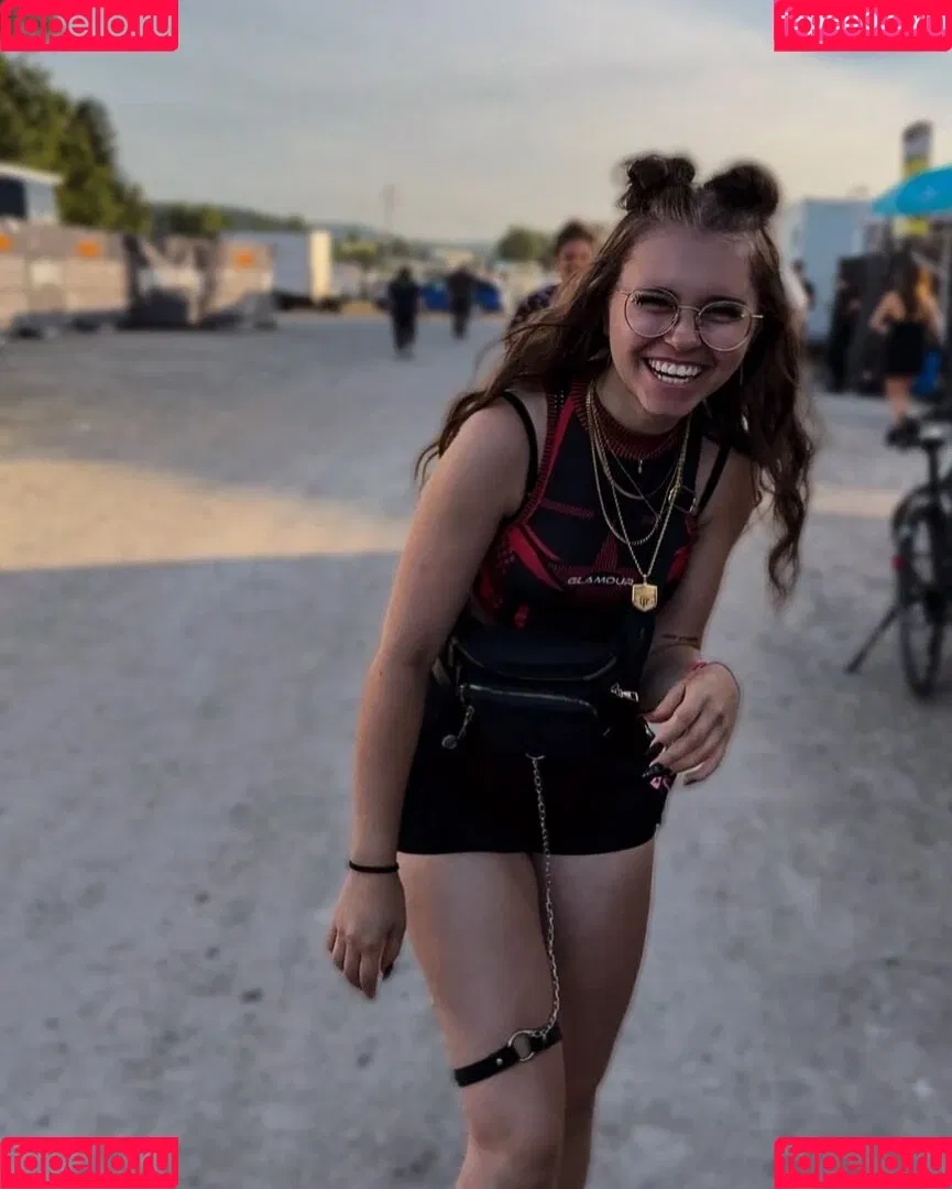 Anna Kauer / anna_kauer Onlyfans Photo Gallery 