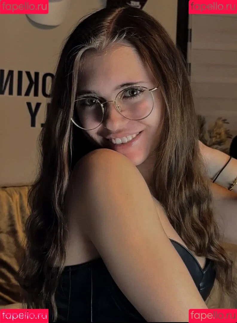 Anna Kauer / anna_kauer Onlyfans Photo Gallery 