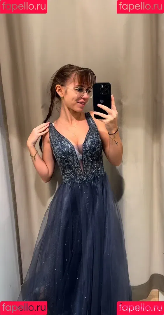 Anna Kauer / anna_kauer Onlyfans Photo Gallery 