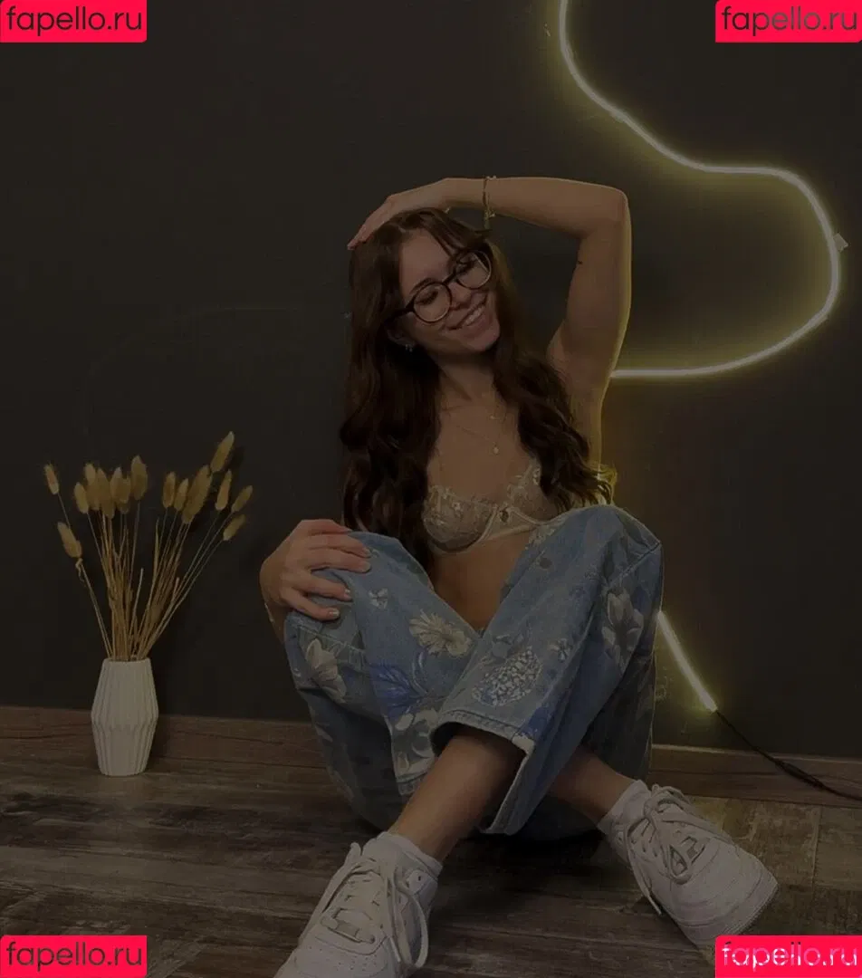 Anna Kauer / anna_kauer Onlyfans Photo Gallery 