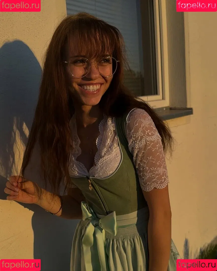 Anna Kauer / anna_kauer Onlyfans Photo Gallery 