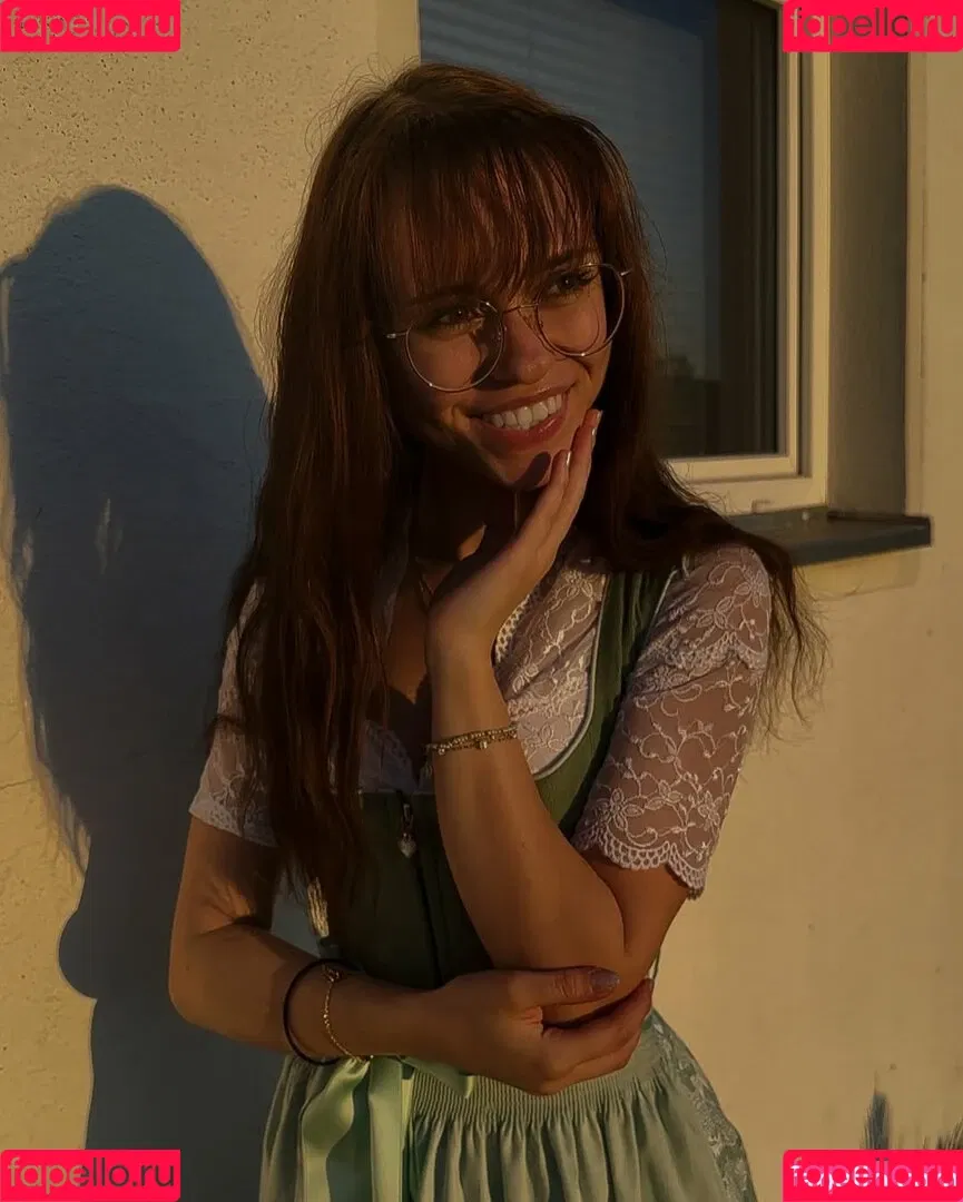 Anna Kauer / anna_kauer Onlyfans Photo Gallery 