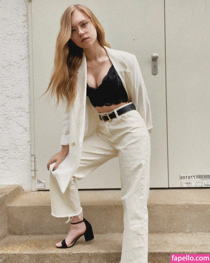 Anna Kauer / anna_kauer Onlyfans Photo Gallery 