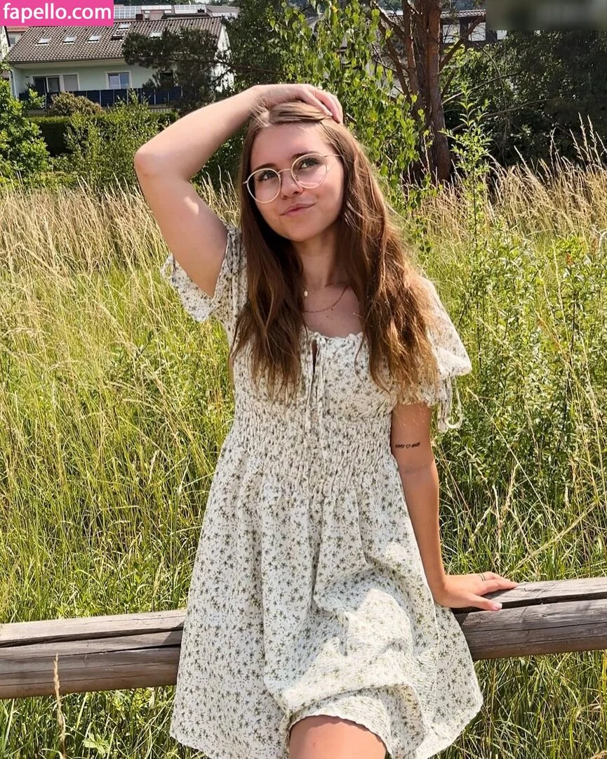 Anna Kauer / anna_kauer Onlyfans Photo Gallery 