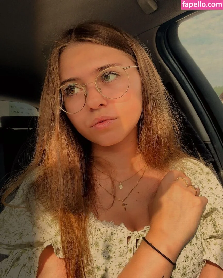Anna Kauer / anna_kauer Onlyfans Photo Gallery 