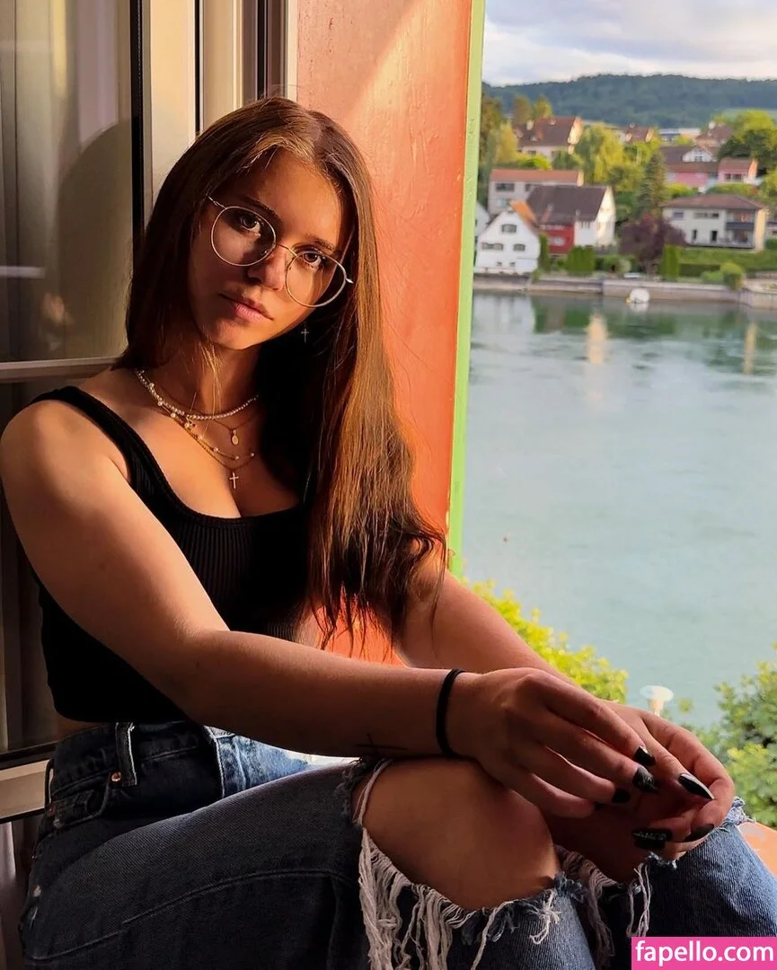 Anna Kauer / anna_kauer Onlyfans Photo Gallery 