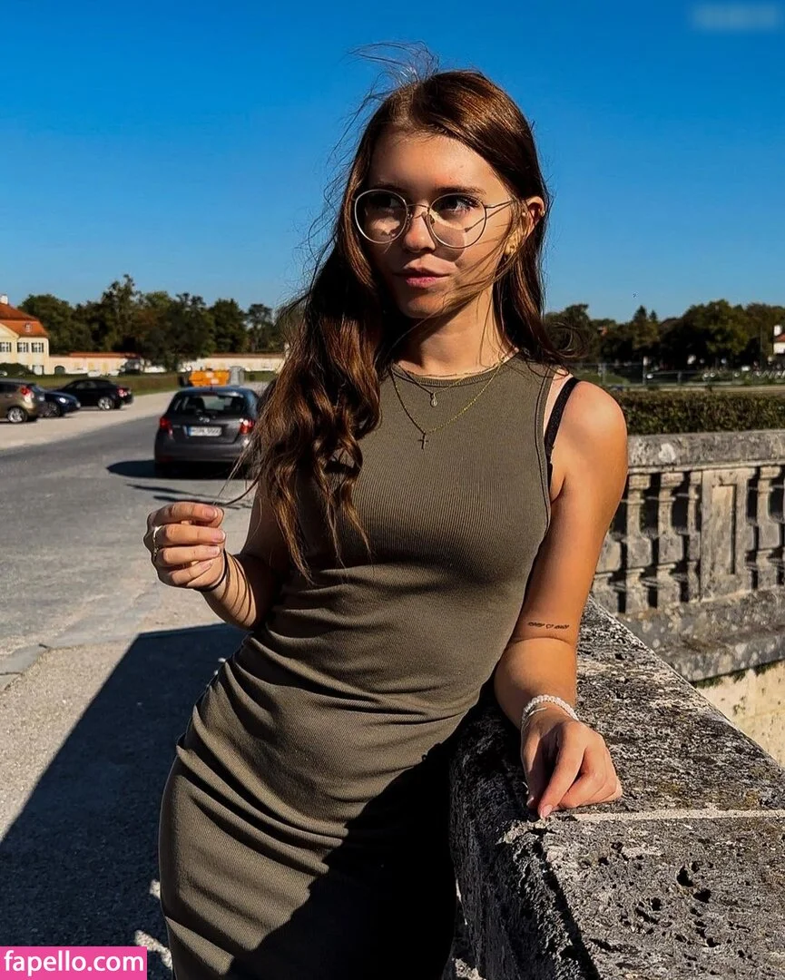 Anna Kauer / anna_kauer Onlyfans Photo Gallery 