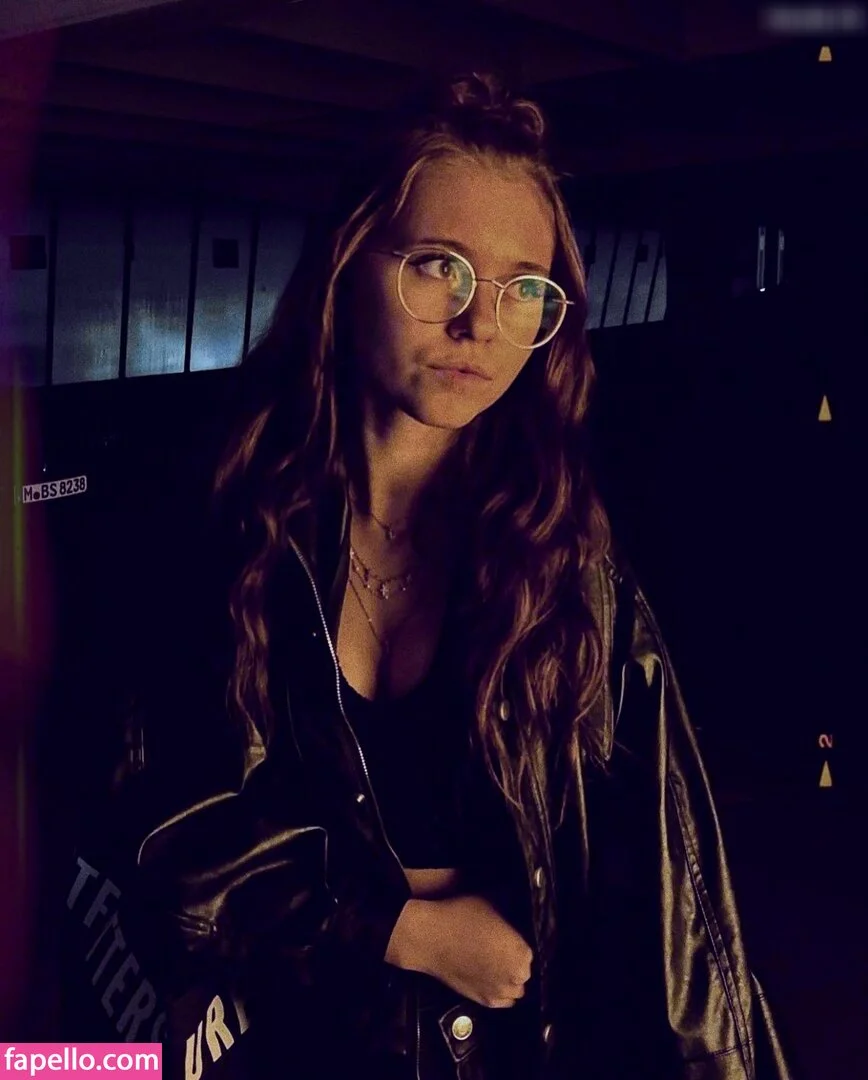 Anna Kauer / anna_kauer Onlyfans Photo Gallery 