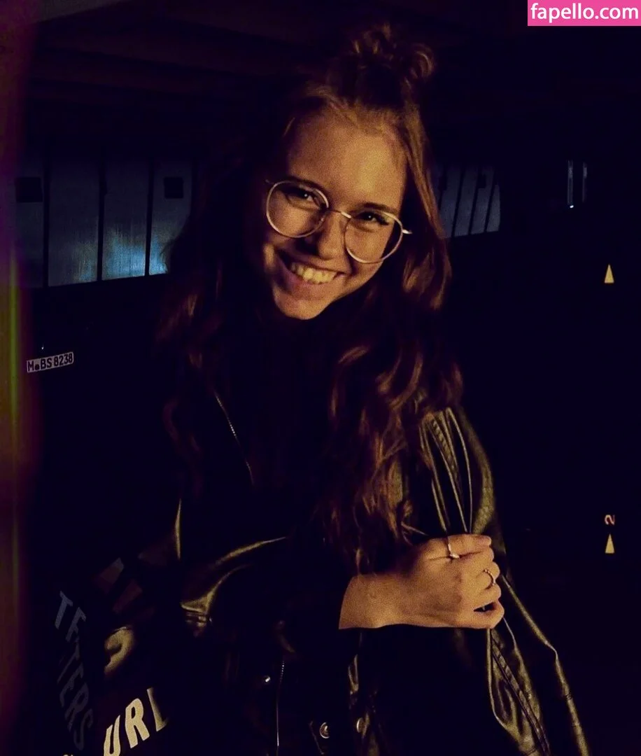 Anna Kauer / anna_kauer Onlyfans Photo Gallery 