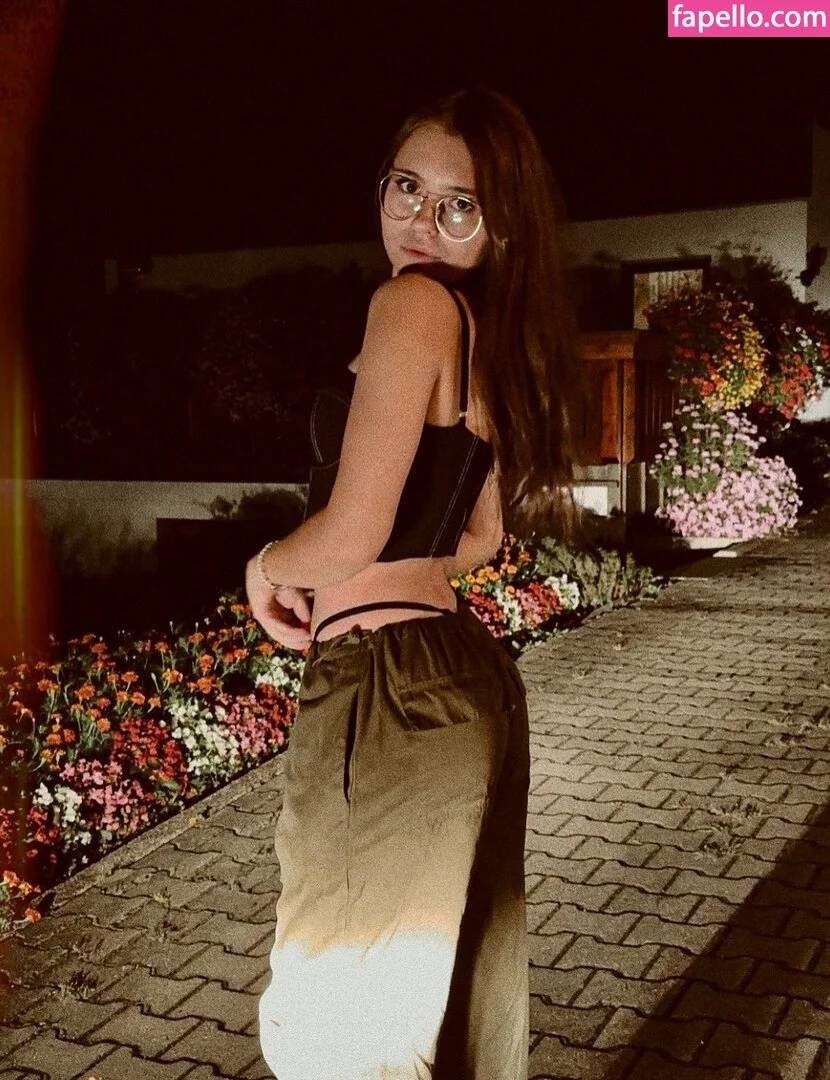 Anna Kauer / anna_kauer Onlyfans Photo Gallery 