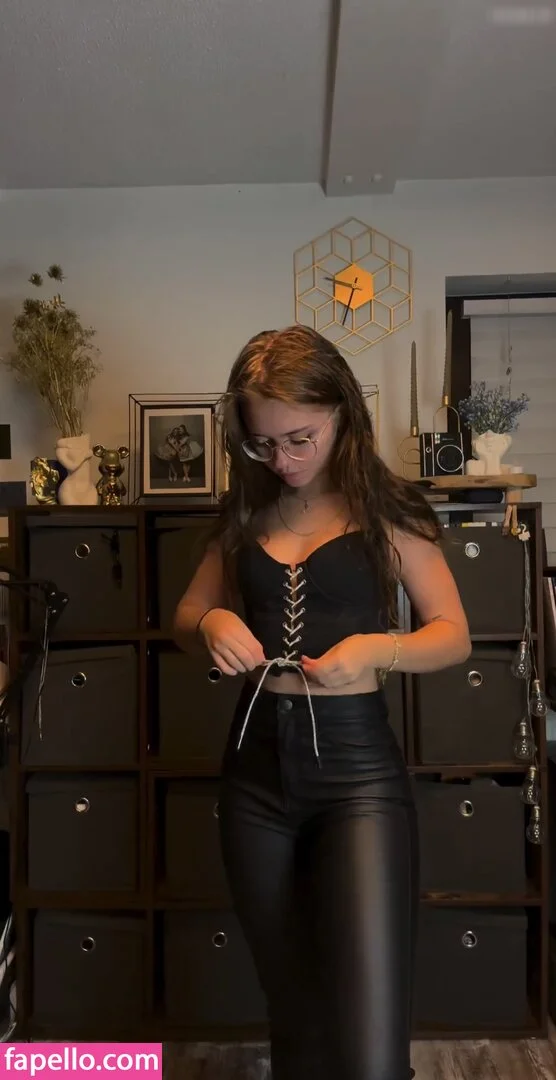 Anna Kauer / anna_kauer Onlyfans Photo Gallery 