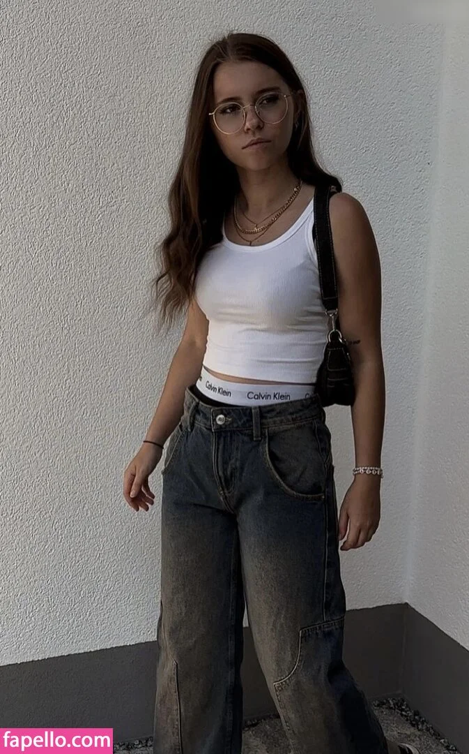 Anna Kauer / anna_kauer Onlyfans Photo Gallery 