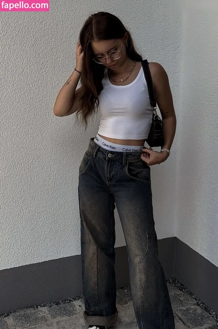 Anna Kauer / anna_kauer Onlyfans Photo Gallery 